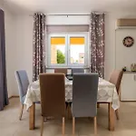 3 Bedroom Awesome In * Valbandon