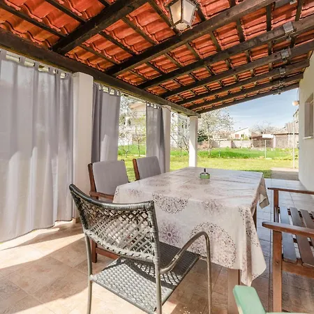 Holiday home Pet Friendly In With Wi-fi