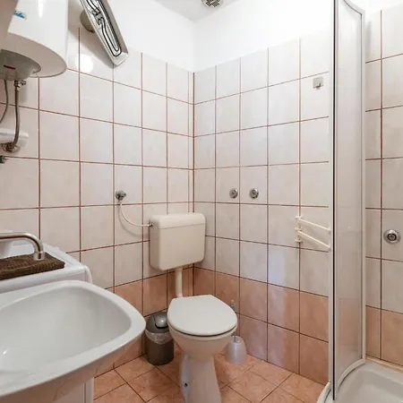 Gorgeous In With Wifi